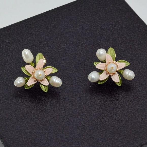 Orange Blossom Natural Pearls Silver Post Earrings - Picture 2 of 2